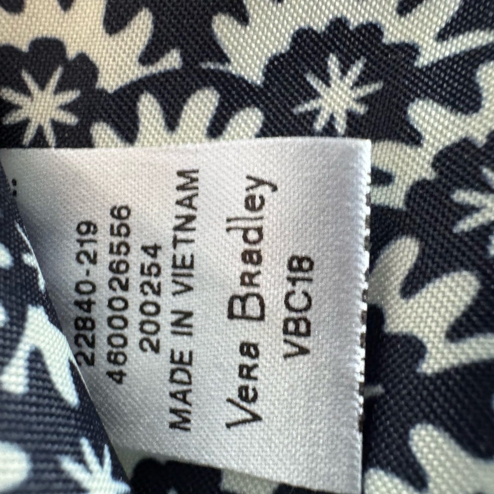 Vera Bradley Navy Quilted Crossbody Bag - Picture 9 of 16